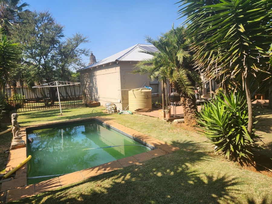 4 Bedroom Property for Sale in Primrose East Gauteng