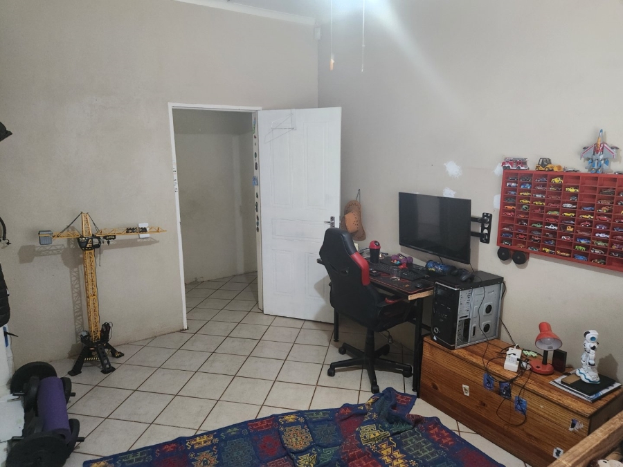 4 Bedroom Property for Sale in Primrose East Gauteng