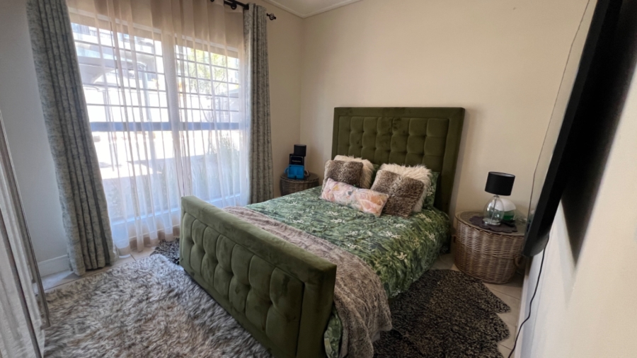 3 Bedroom Property for Sale in The Polofields Gauteng