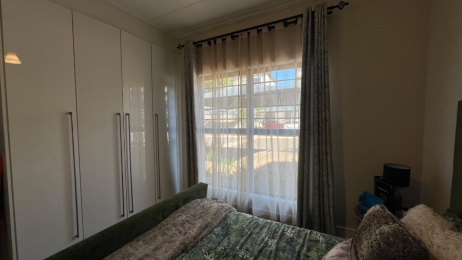 3 Bedroom Property for Sale in The Polofields Gauteng