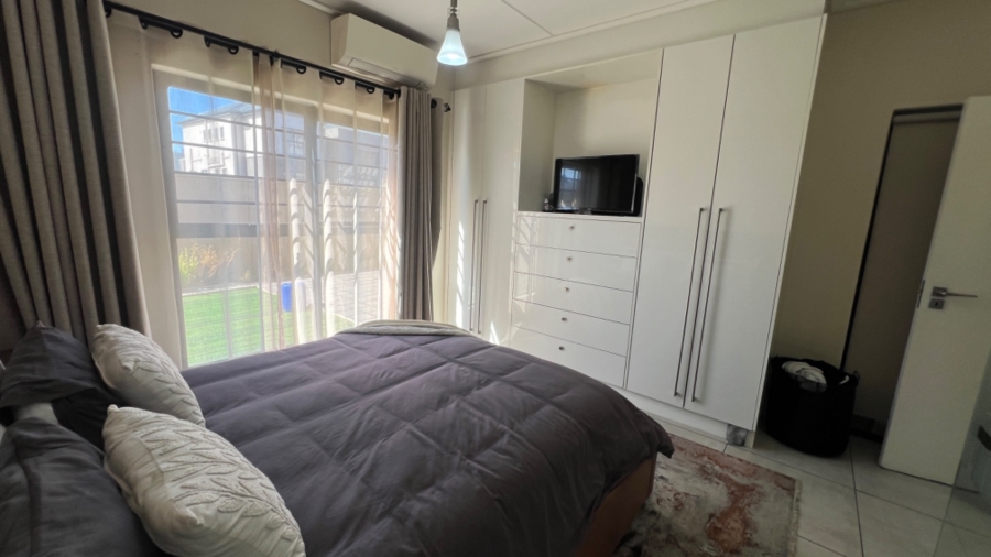 3 Bedroom Property for Sale in The Polofields Gauteng