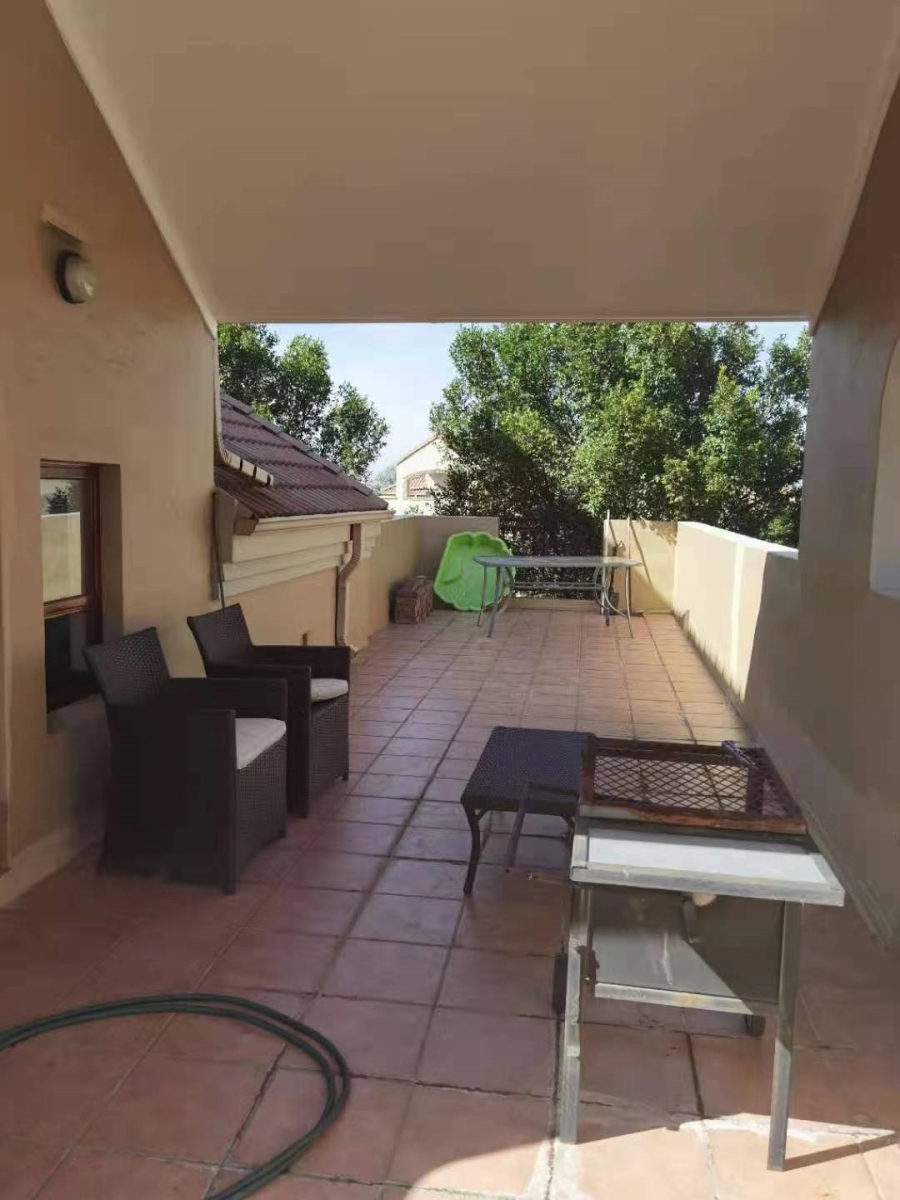 2 Bedroom Property for Sale in Morningside Gauteng