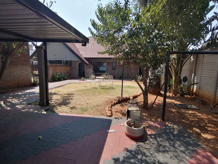 4 Bedroom Property for Sale in Parktown Estate Gauteng