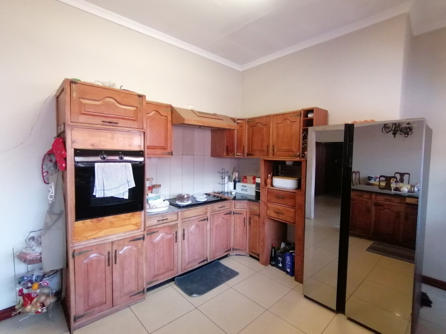 4 Bedroom Property for Sale in Parktown Estate Gauteng