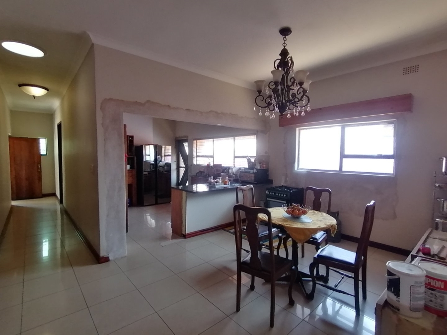 4 Bedroom Property for Sale in Parktown Estate Gauteng