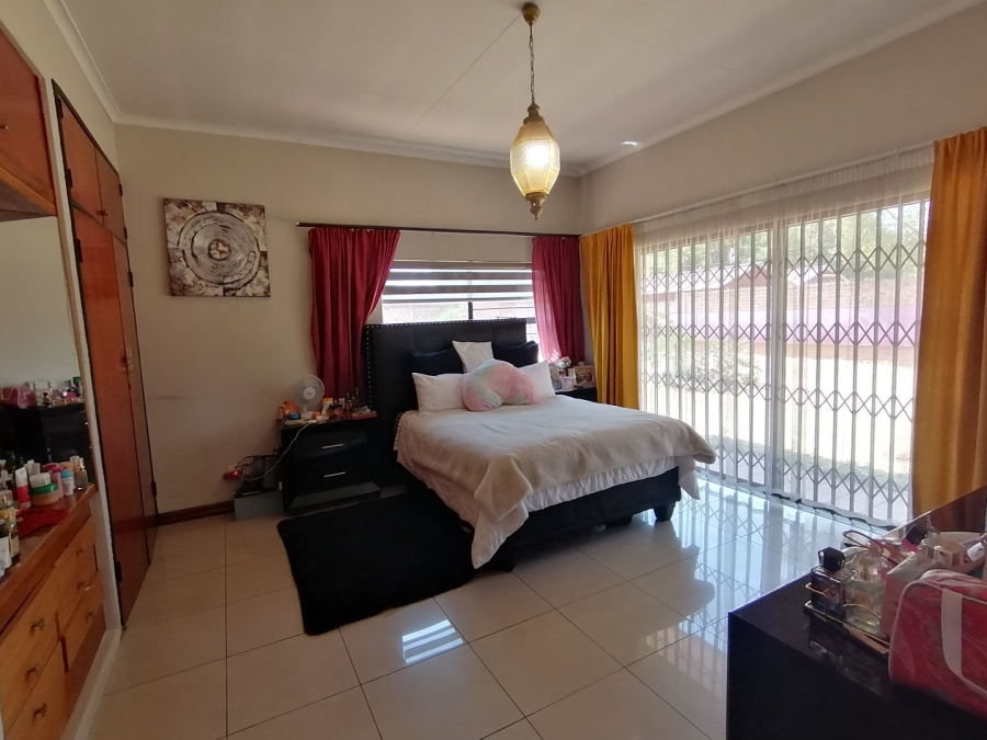 4 Bedroom Property for Sale in Parktown Estate Gauteng