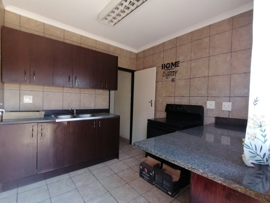 4 Bedroom Property for Sale in Parktown Estate Gauteng