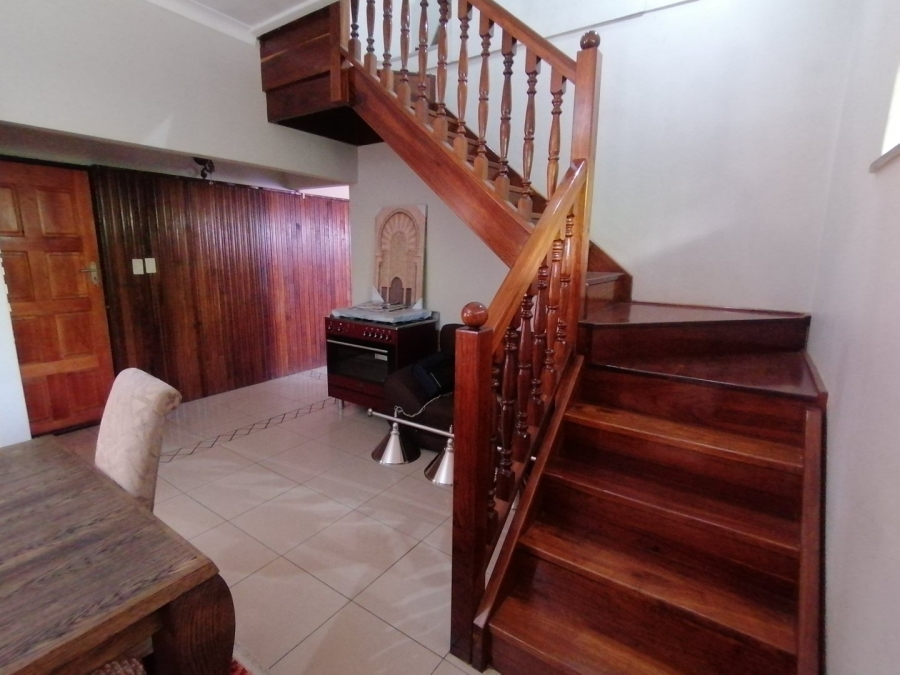 4 Bedroom Property for Sale in Parktown Estate Gauteng