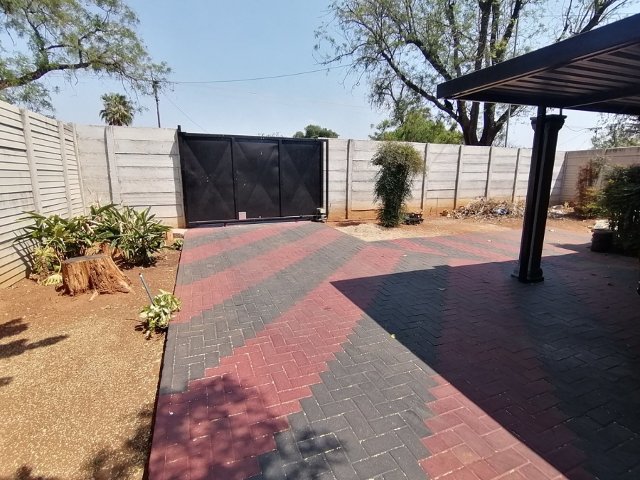 4 Bedroom Property for Sale in Parktown Estate Gauteng