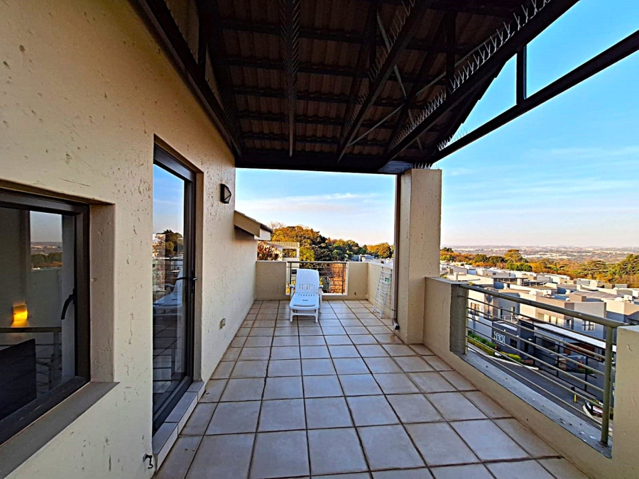 1 Bedroom Property for Sale in Bryanston East Gauteng