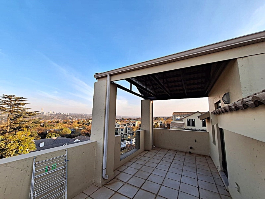 1 Bedroom Property for Sale in Bryanston East Gauteng