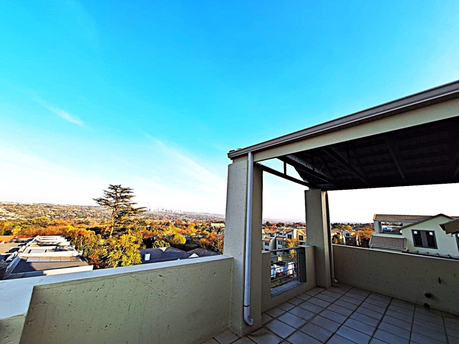 1 Bedroom Property for Sale in Bryanston East Gauteng