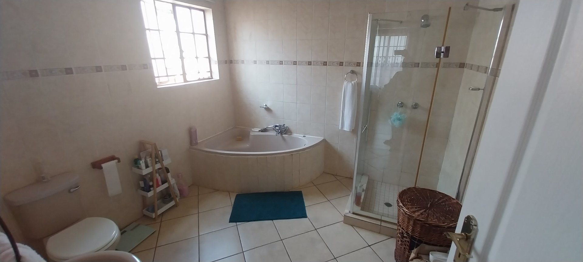 4 Bedroom Property for Sale in The Orchards Gauteng