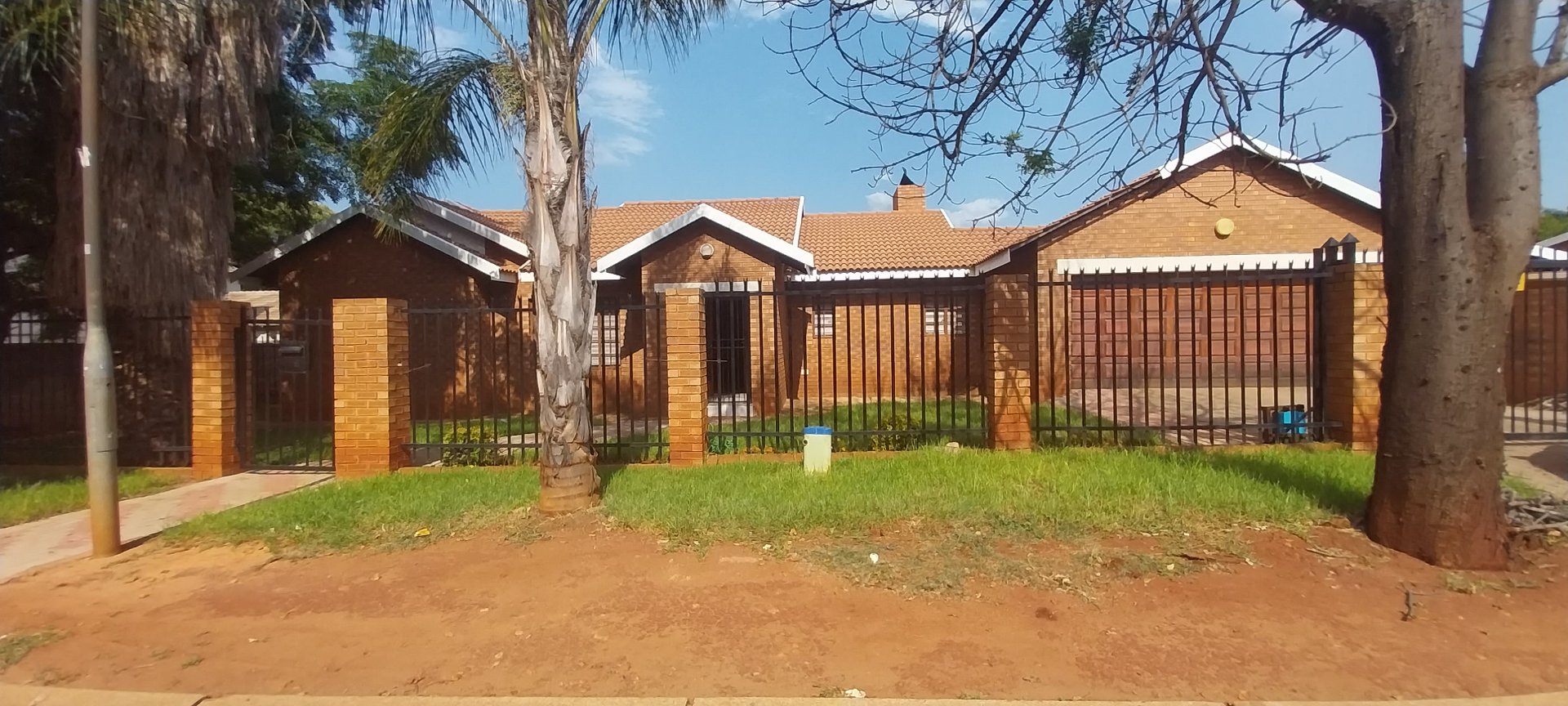 4 Bedroom Property for Sale in The Orchards Gauteng