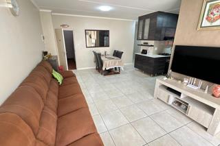 3 Bedroom Property for Sale in Oakdene Gauteng