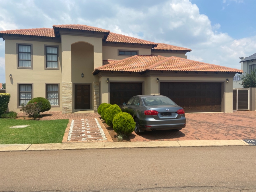 5 Bedroom Property for Sale in Silver Wood Estate Gauteng