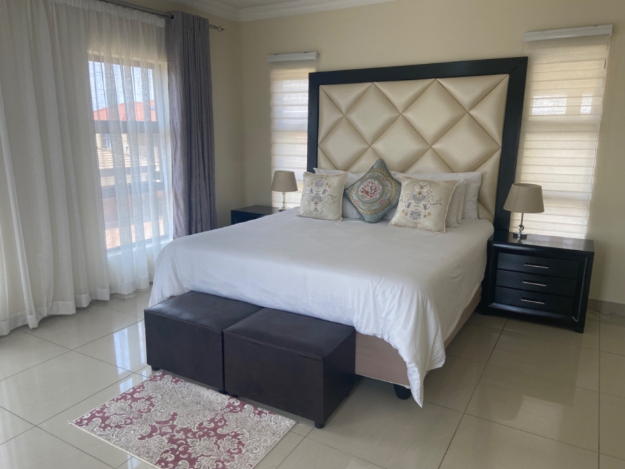 5 Bedroom Property for Sale in Silver Wood Estate Gauteng