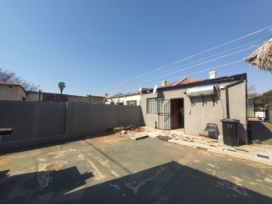 3 Bedroom Property for Sale in Roodepoort North Gauteng