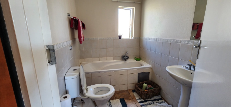 2 Bedroom Property for Sale in Bergbron Gauteng