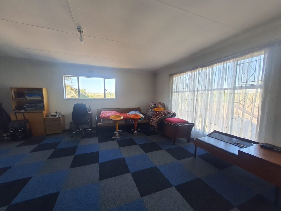 4 Bedroom Property for Sale in Roodepoort West Gauteng