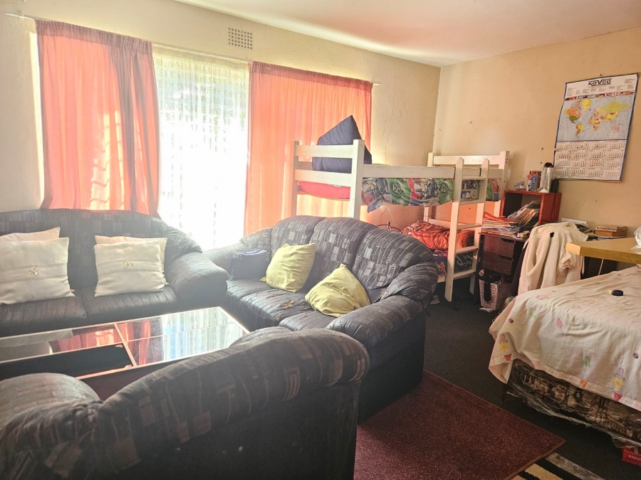 1 Bedroom Property for Sale in Windsor West Gauteng