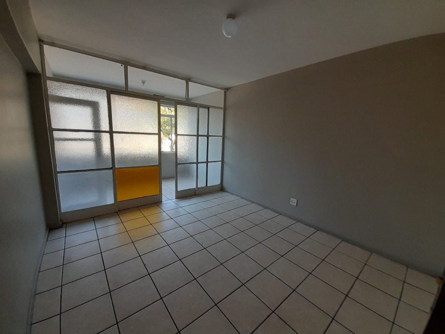 2 Bedroom Property for Sale in Sunnyside Gauteng