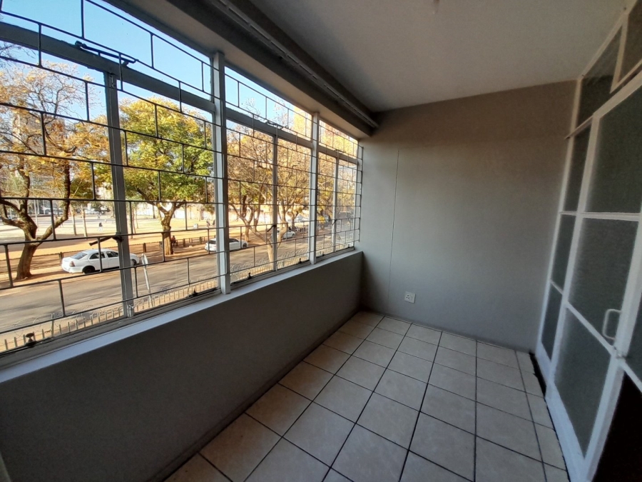 2 Bedroom Property for Sale in Sunnyside Gauteng