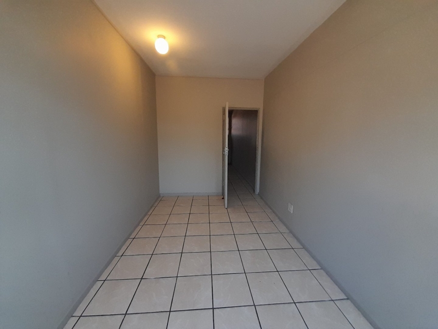 2 Bedroom Property for Sale in Sunnyside Gauteng