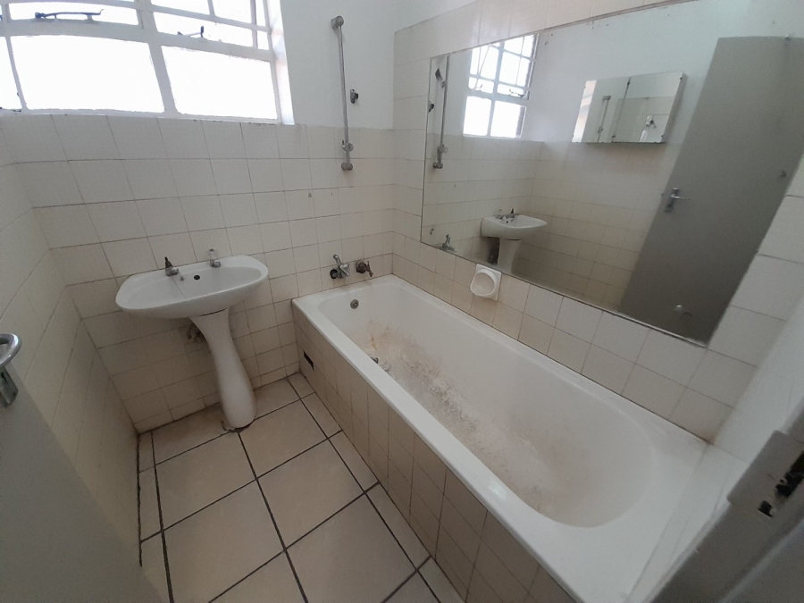 2 Bedroom Property for Sale in Sunnyside Gauteng