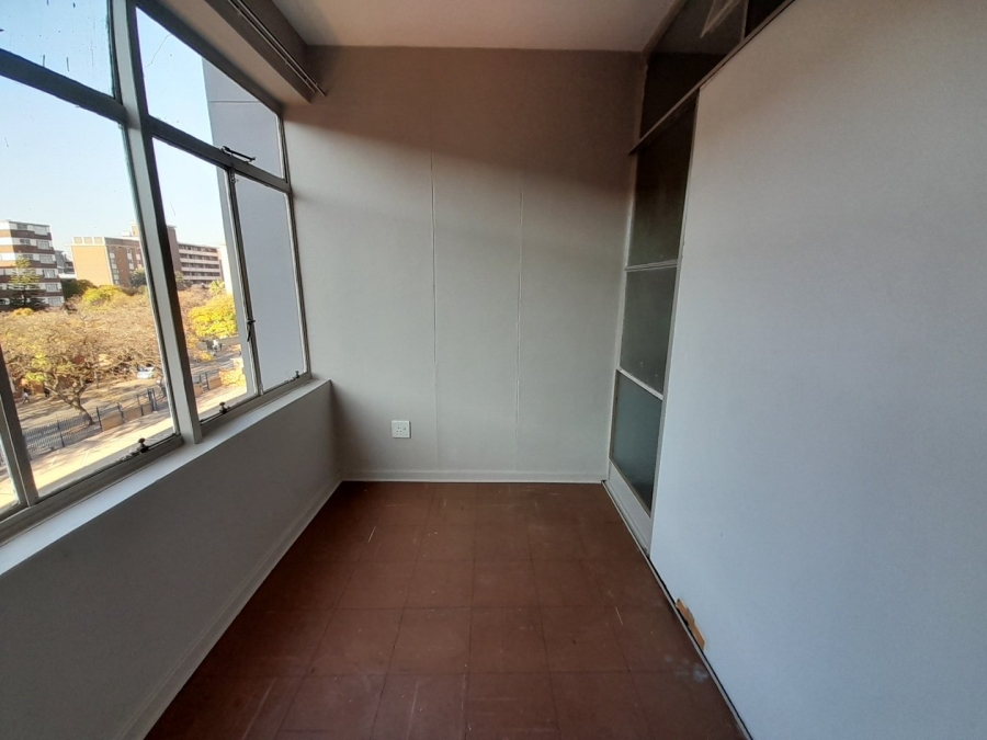 2 Bedroom Property for Sale in Sunnyside Gauteng