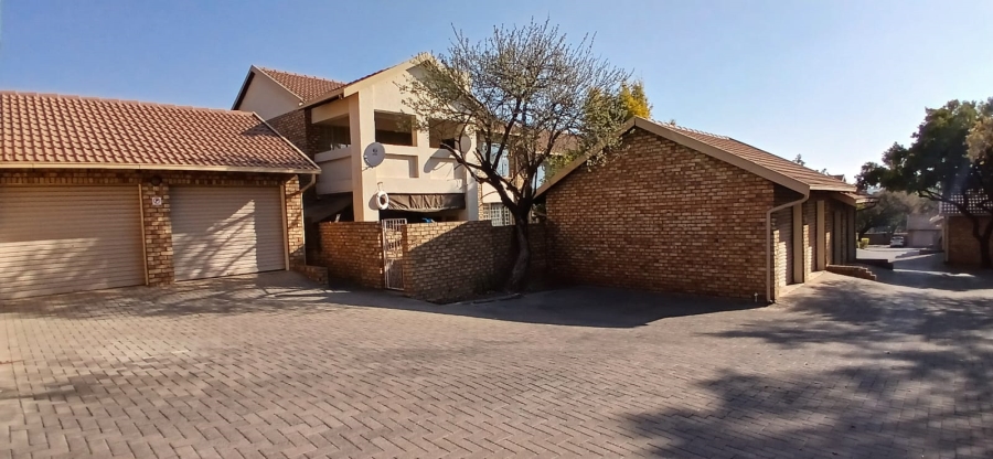 To Let 2 Bedroom Property for Rent in Celtisdal Gauteng