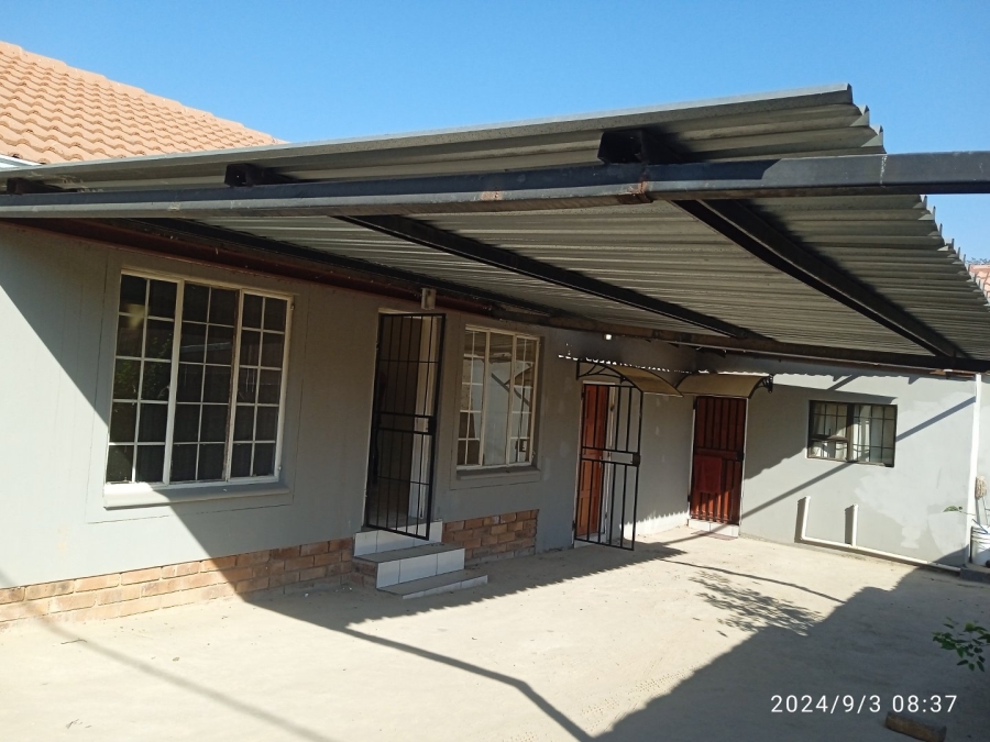 To Let 1 Bedroom Property for Rent in Cosmo City Gauteng