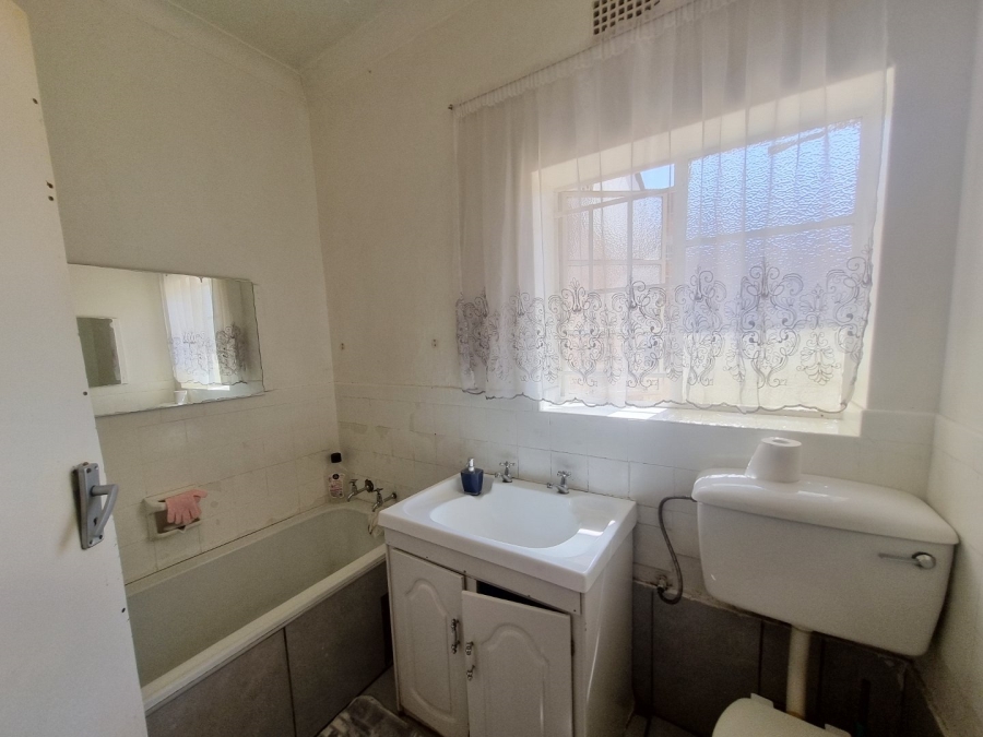 3 Bedroom Property for Sale in Sunnyridge Gauteng