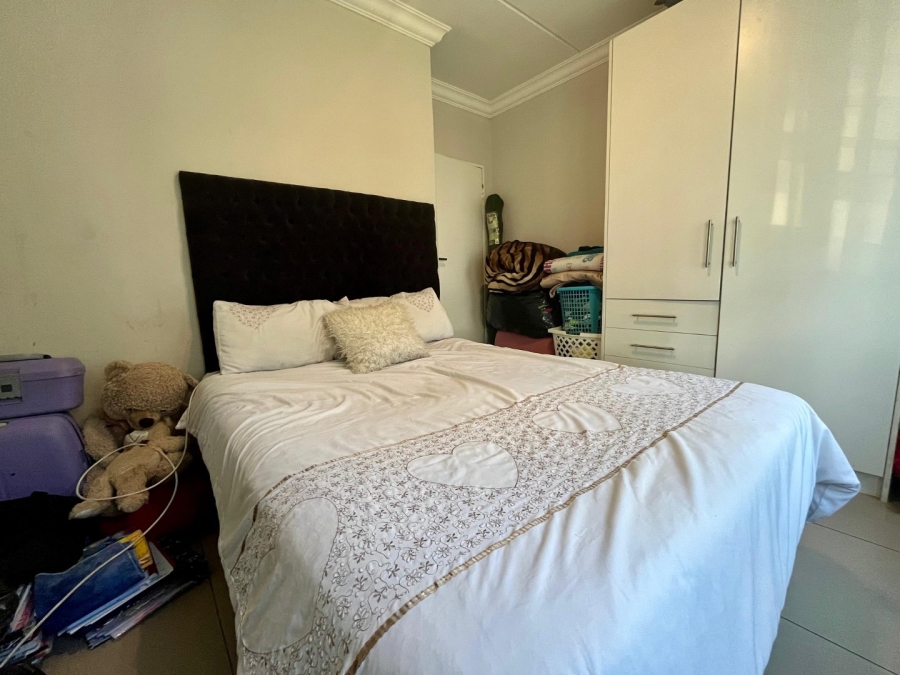 To Let 2 Bedroom Property for Rent in Fourways Gauteng