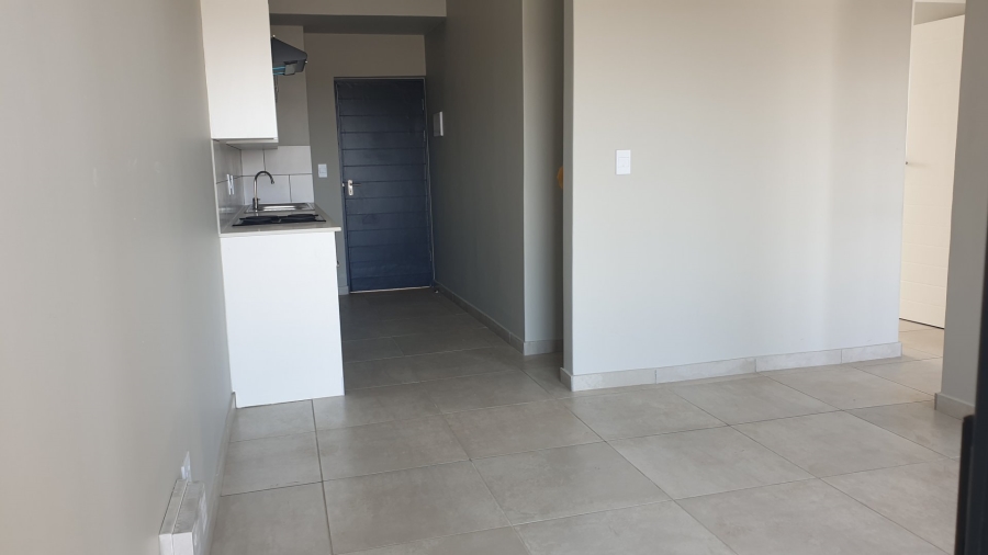 To Let 2 Bedroom Property for Rent in Glen Marais Gauteng