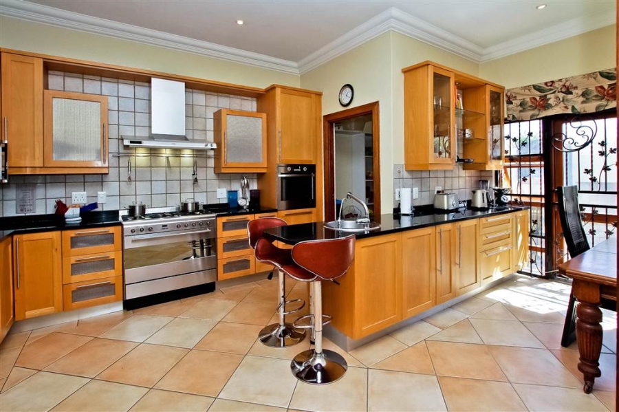 5 Bedroom Property for Sale in Bryanston Gauteng