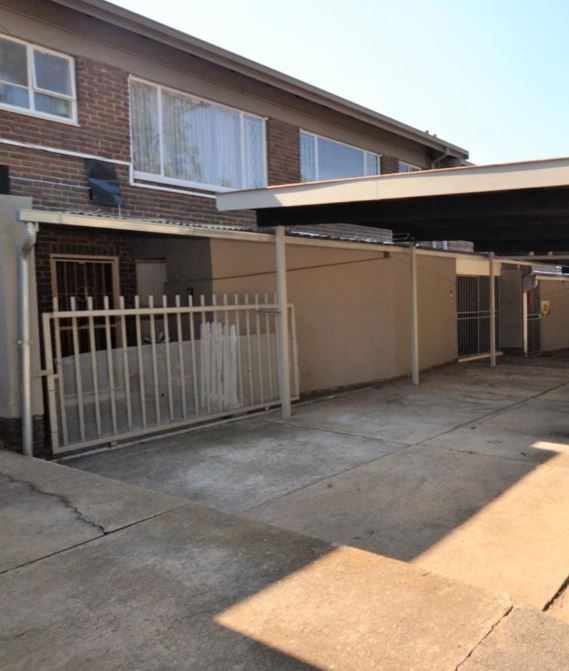 3 Bedroom Property for Sale in Clubview Gauteng