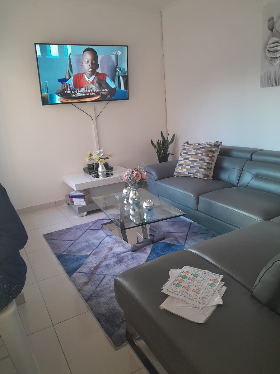 5 Bedroom Property for Sale in Westonaria Gauteng