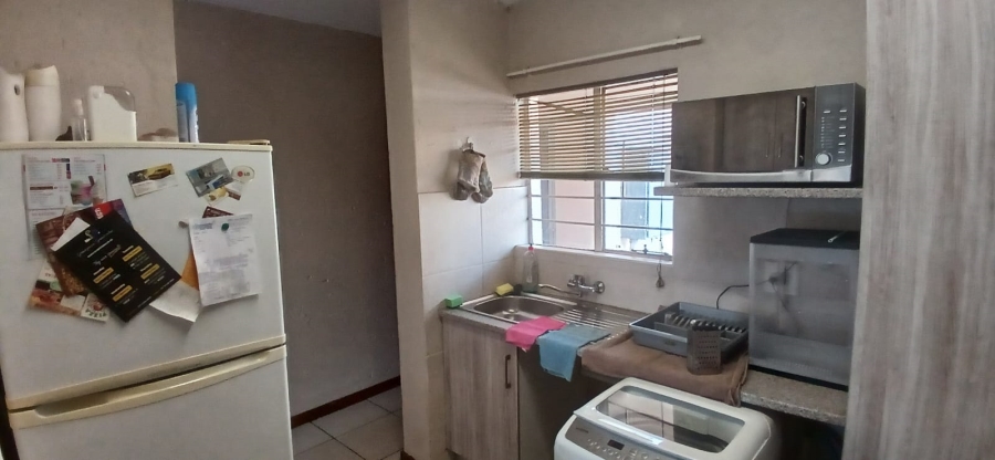 2 Bedroom Property for Sale in Norton Park Gauteng