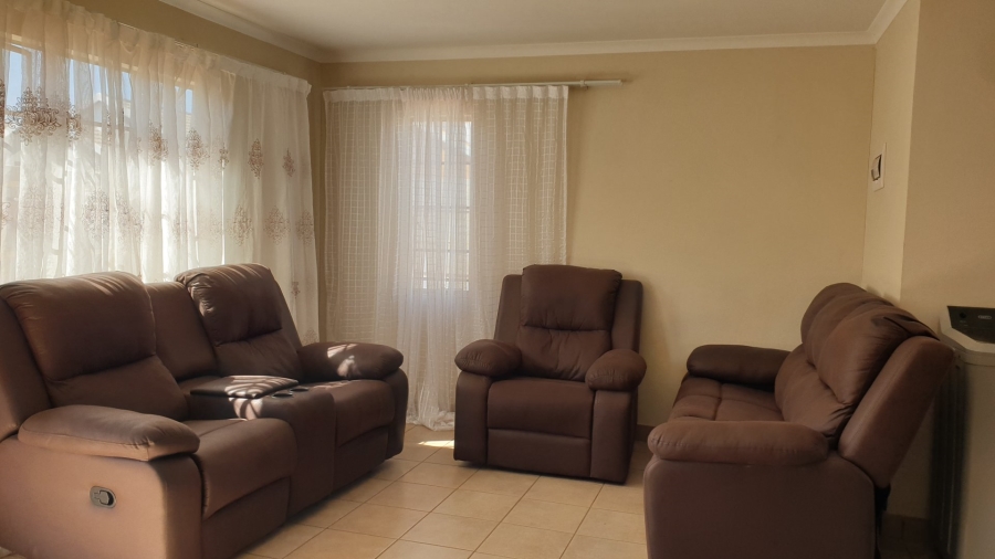 3 Bedroom Property for Sale in Sky City Gauteng