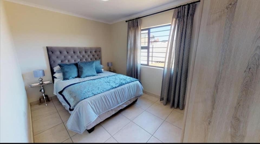 3 Bedroom Property for Sale in Windmill Park Gauteng