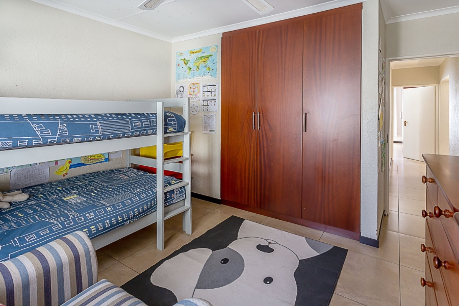 2 Bedroom Property for Sale in Beverley Gauteng