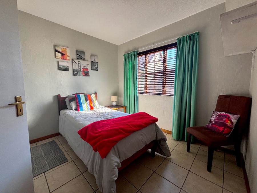 2 Bedroom Property for Sale in Boardwalk Gauteng