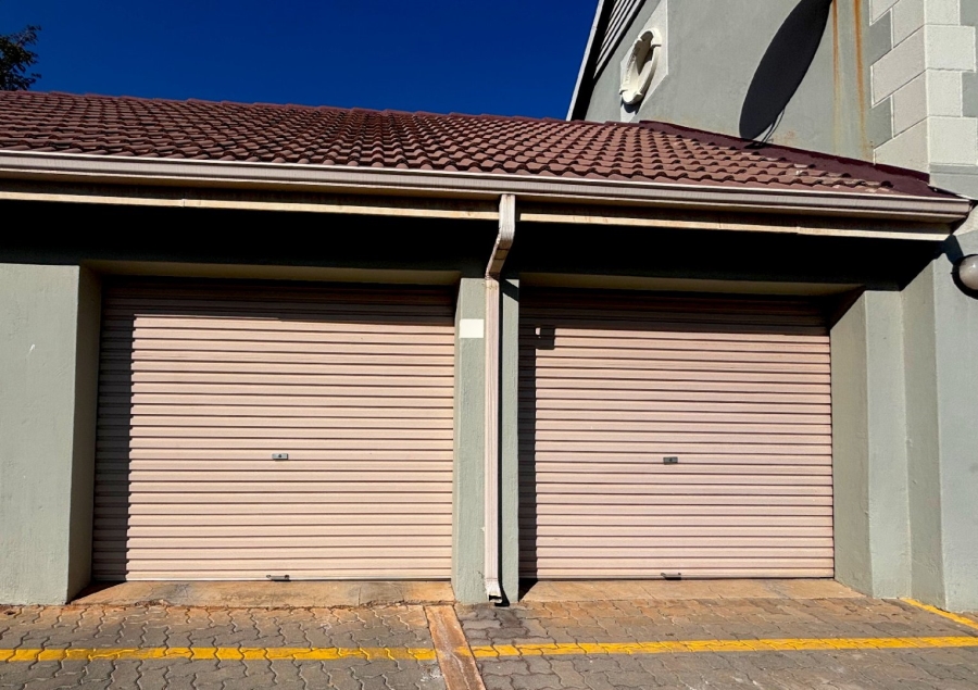 2 Bedroom Property for Sale in Boardwalk Gauteng