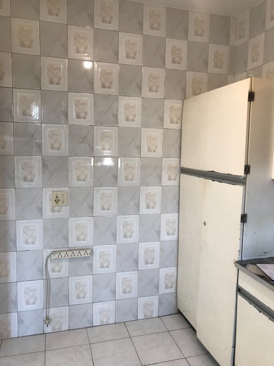 To Let 2 Bedroom Property for Rent in Savoy Estate Gauteng