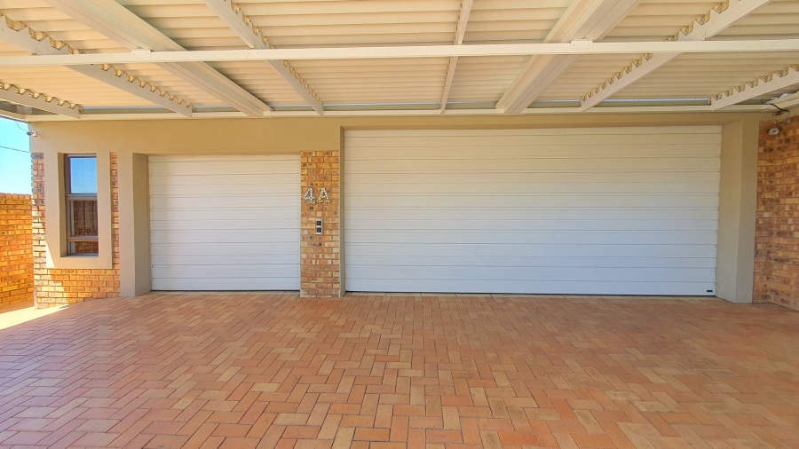 To Let 3 Bedroom Property for Rent in Casseldale Gauteng