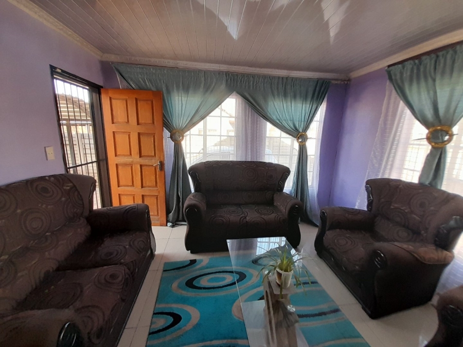 3 Bedroom Property for Sale in Rua Vista Gauteng