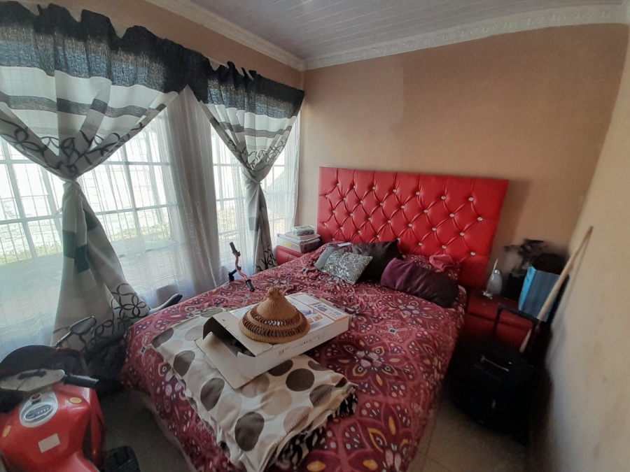 3 Bedroom Property for Sale in Rua Vista Gauteng