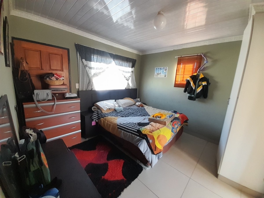 3 Bedroom Property for Sale in Rua Vista Gauteng