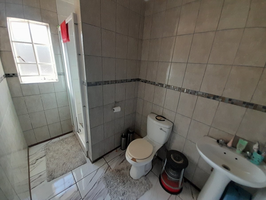 3 Bedroom Property for Sale in Rua Vista Gauteng